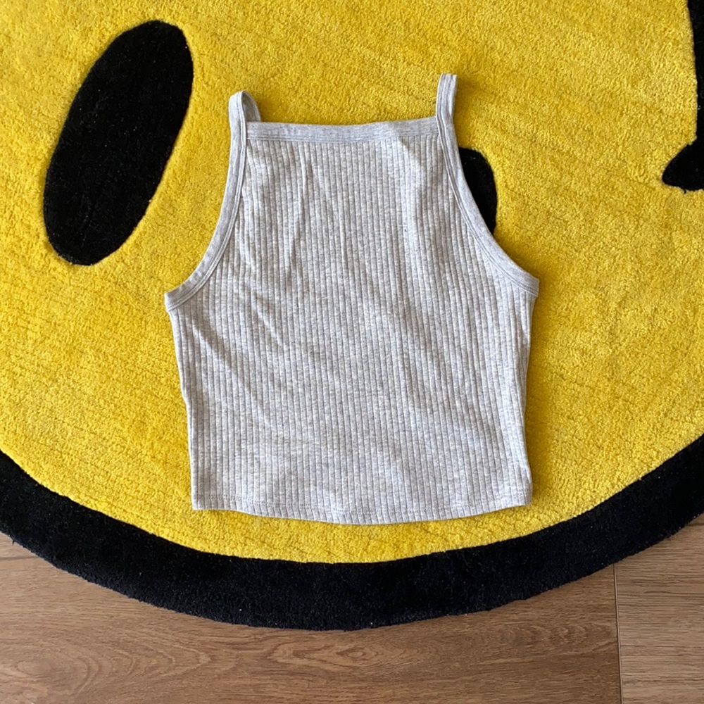 Me To We • PacSun Essentials Ribbed Tank • M